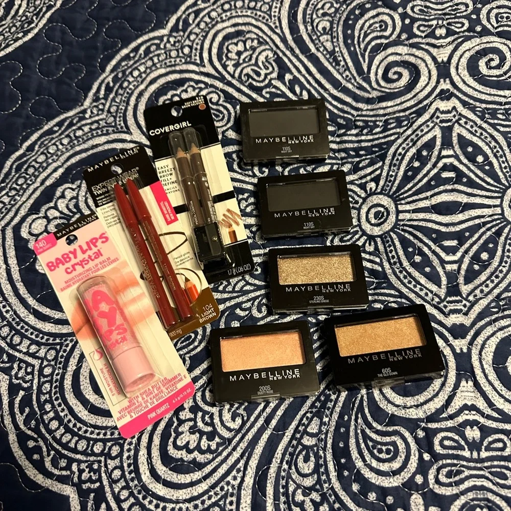 Maybelline Eye Shadow Bundle & More   Makeup Bundle #9 - Picture 6 of 10